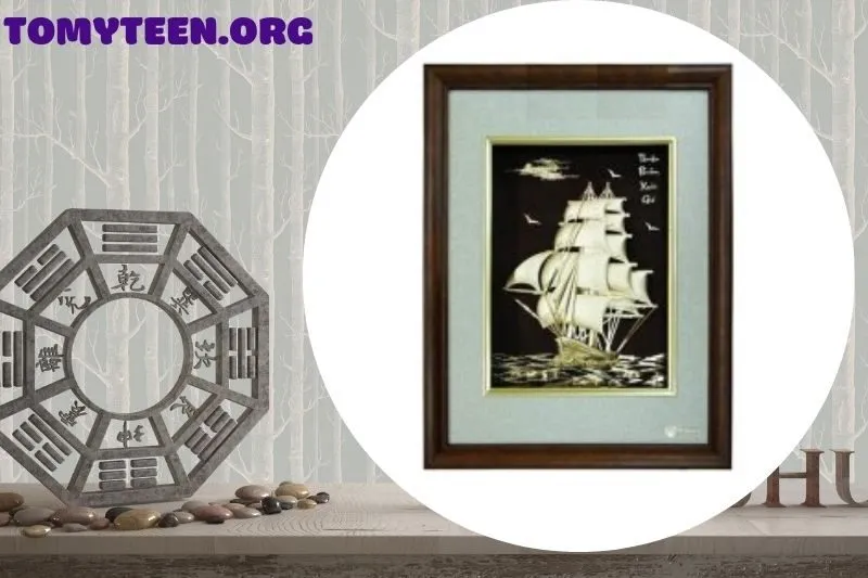 Cách chọn tranh thuyền vàng phù hợp